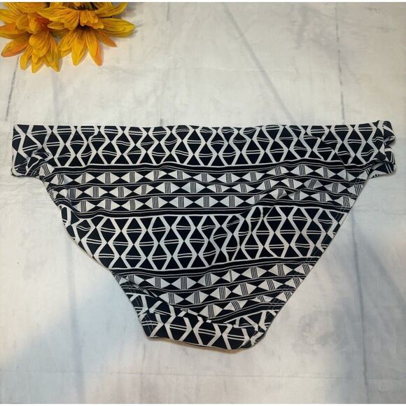 Time and Tru  Bikini Bottoms Women's Medium 8/10 Black & White Swim Bottoms (qq) - Picture 3 of 6